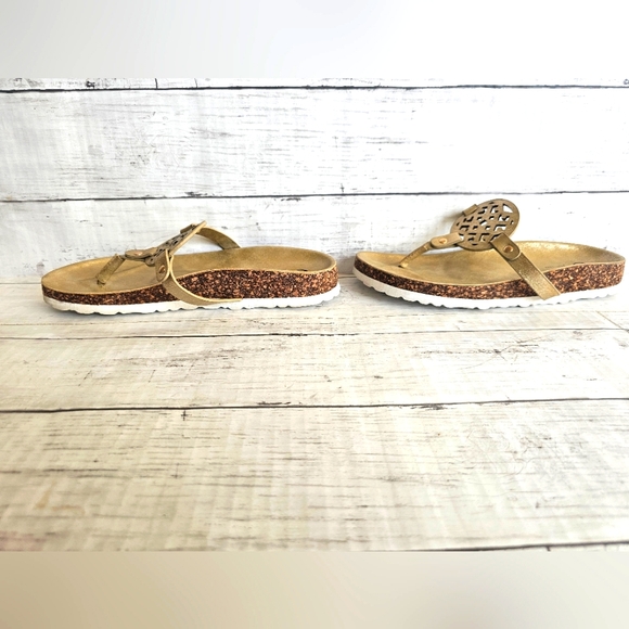 C Comfort Gold Shimmer Metallic Slip on Sandals Cork Trim Strappy Size 7 - Picture 9 of 10